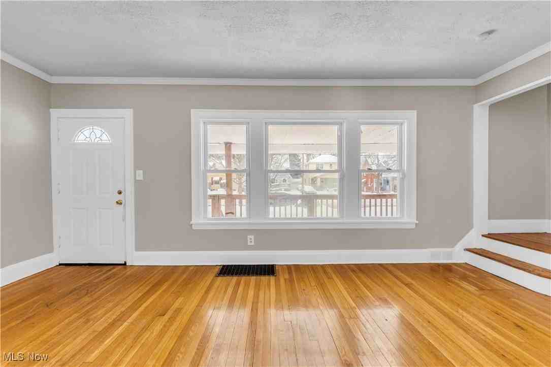 1599 Felton Rd - Photo 4 of 29