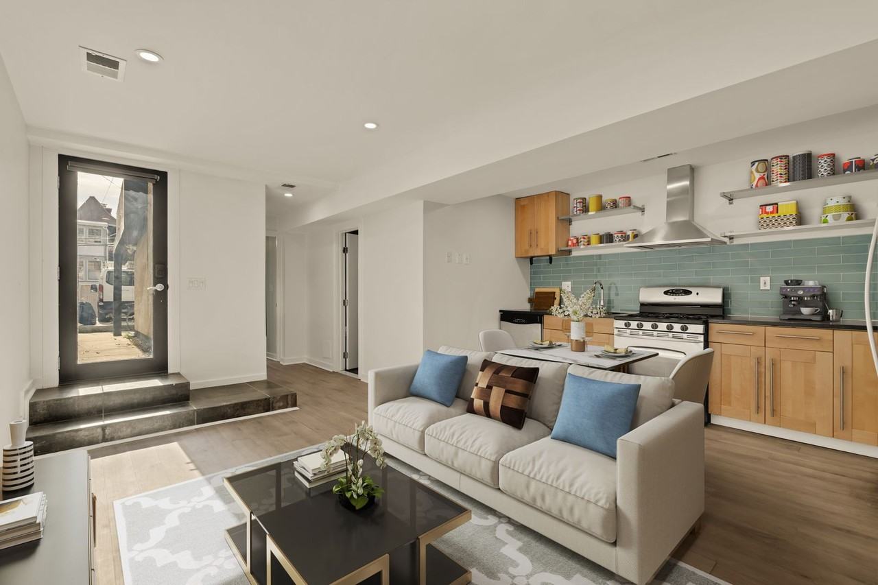 1716 Kenyon St Nw Lowr #B - Photo 4 of 28