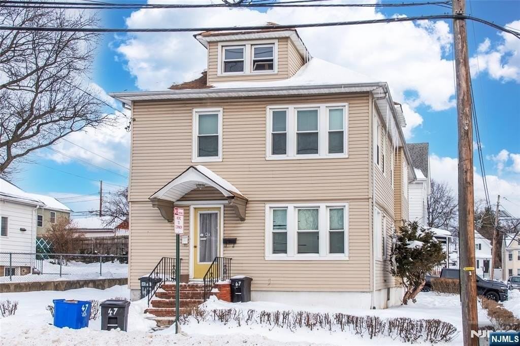 47 Lincoln Ave - Photo 2 of 22