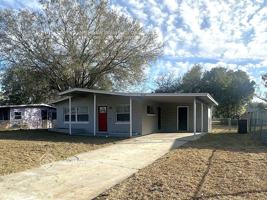 featured image of 4114 Lake Lawne Ave