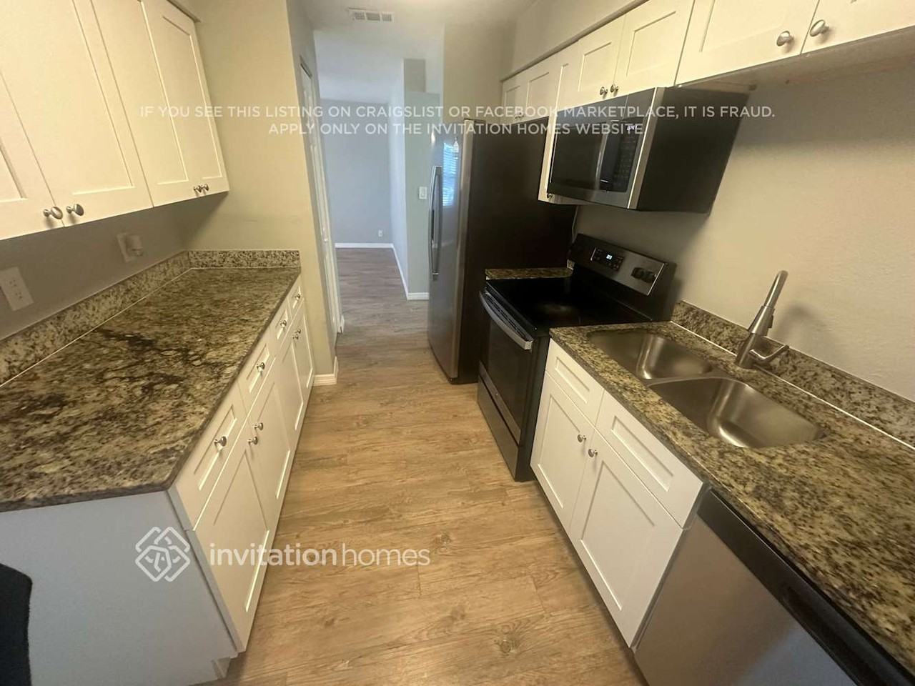 4114 Lake Lawne Ave - Photo 4 of 12