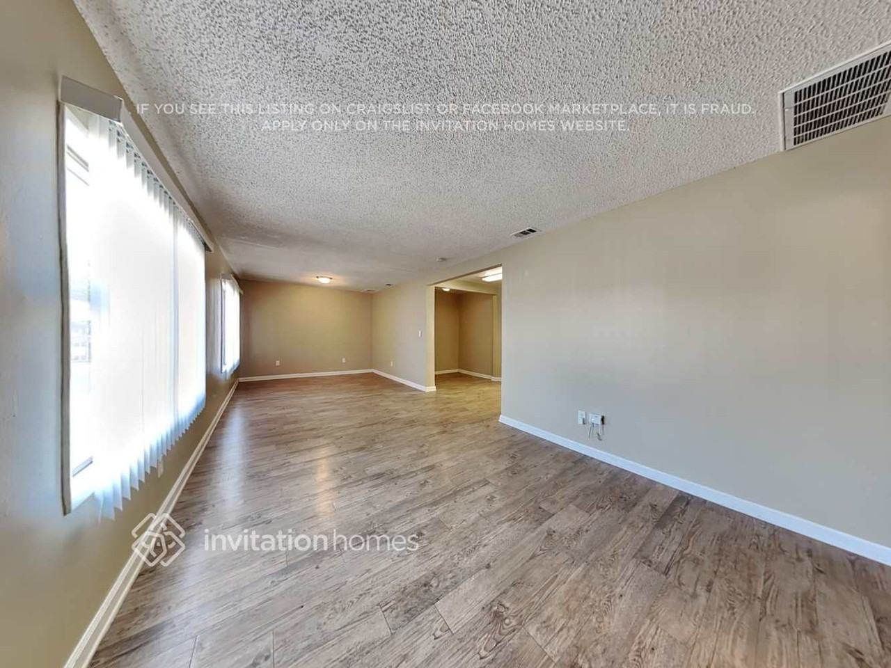 17957 Orange Way - Photo 4 of 18