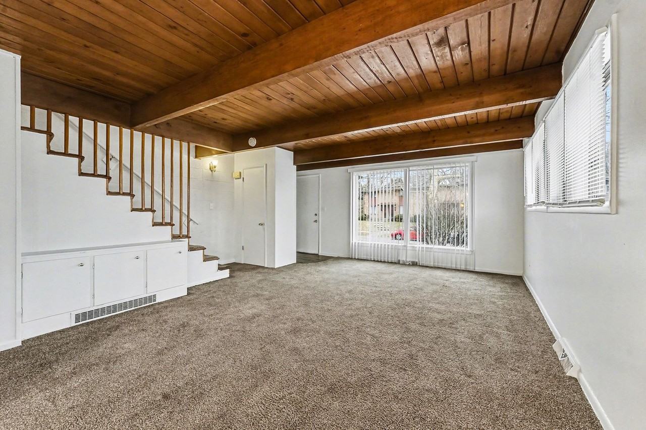 1300 Northfield Ave Ne #1300 - Photo 3 of 10