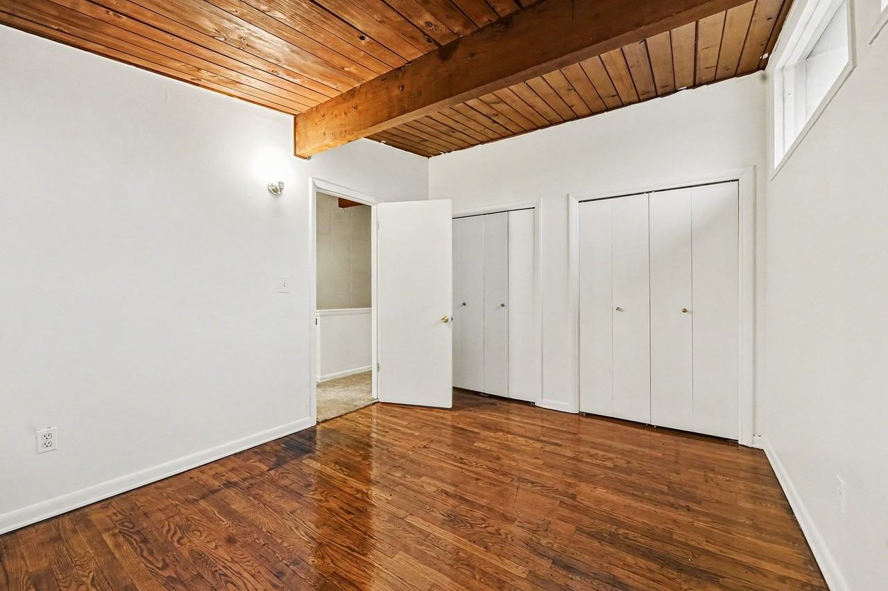 1300 Northfield Ave Ne #1300 - Photo 7 of 10