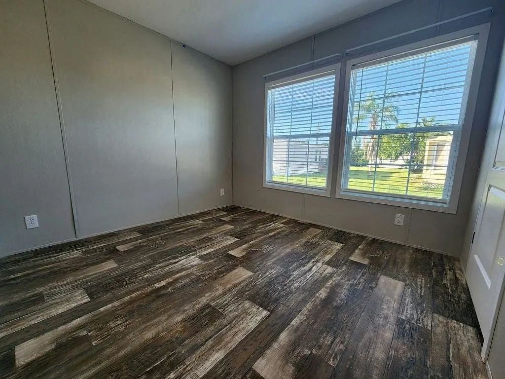 31 Eland Dr #0031 - Photo 5 of 19