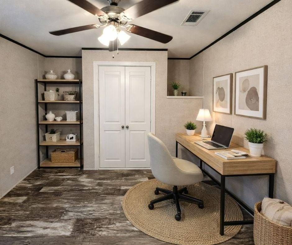 126 Southland Ct #126 - Photo 4 of 17