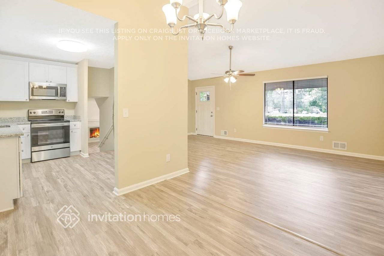 8952 Saddlewood Dr - Photo 5 of 22