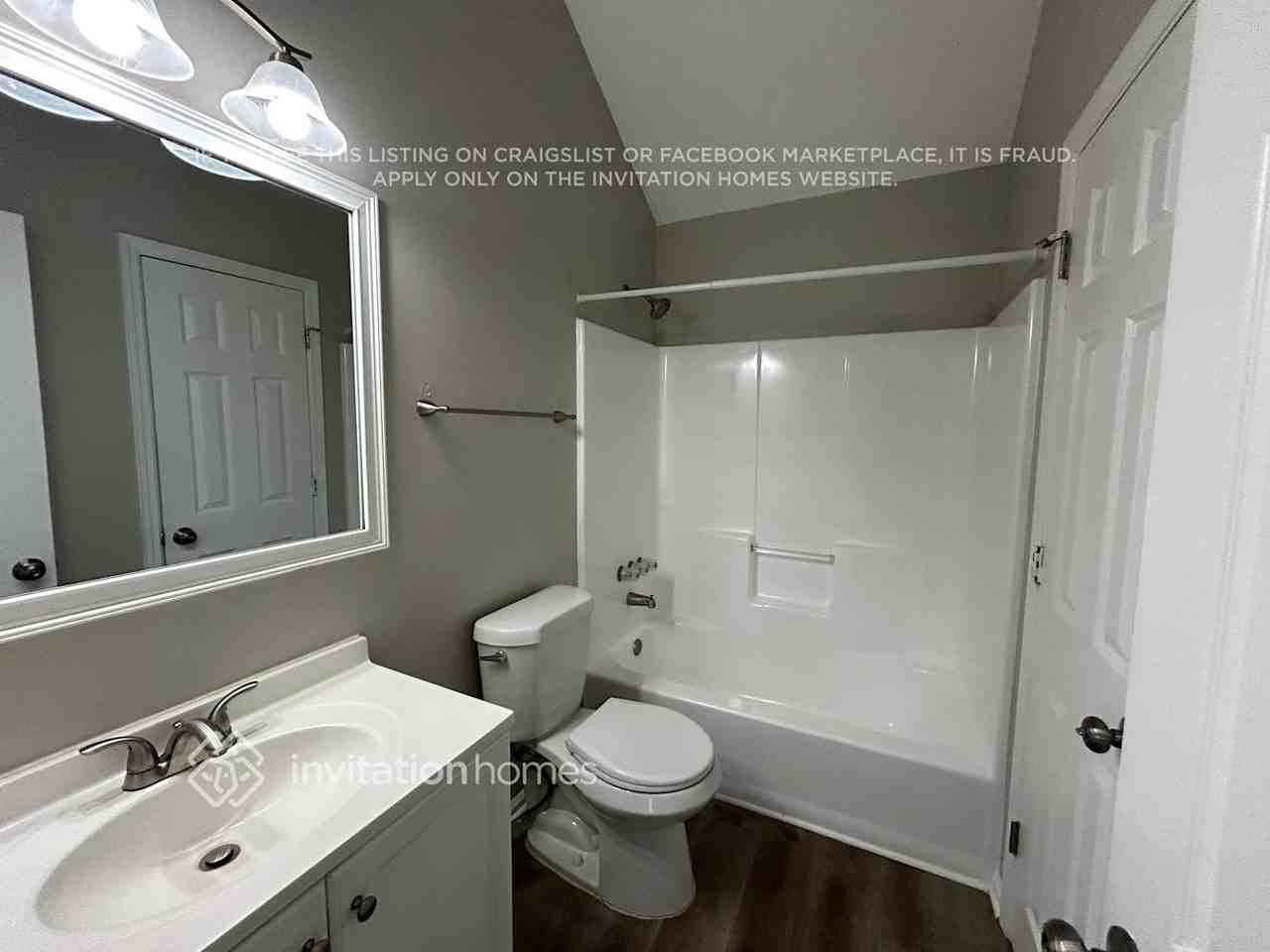 6458 Phillips Creek Dr - Photo 7 of 10