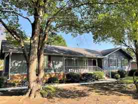 2395 Springdale Dr - Photo 1 of 1