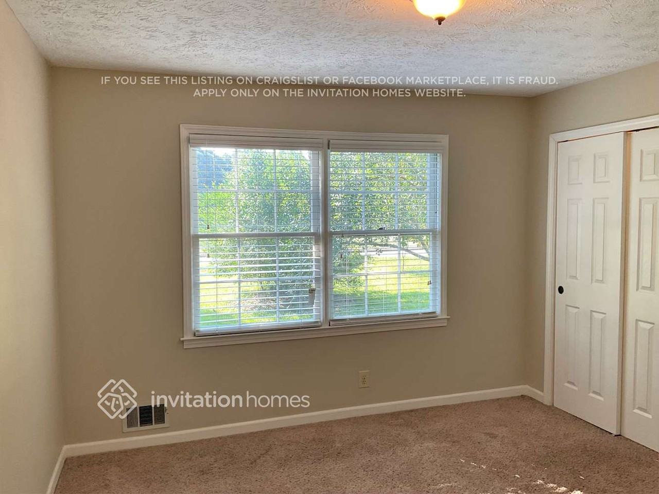 2395 Springdale Dr - Photo 7 of 11