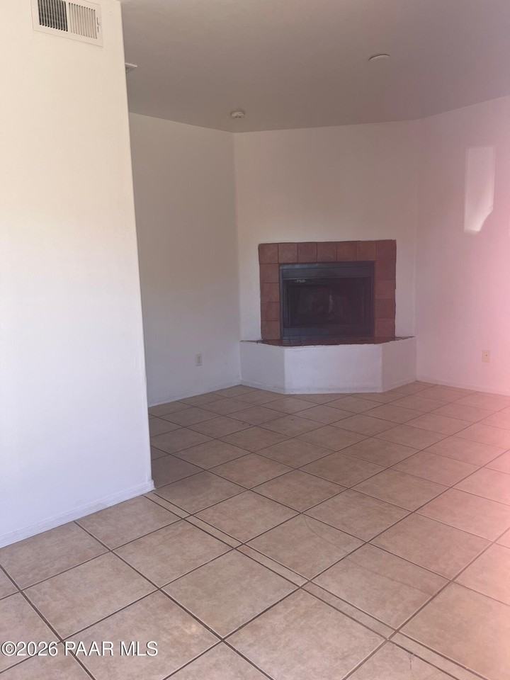 354 W Delano St Unit 1 #1 - Photo 3 of 18