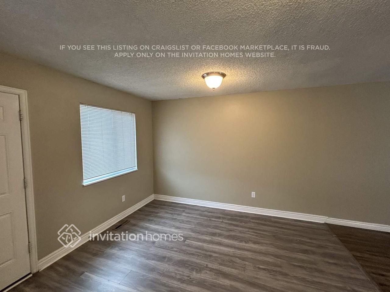 7030 Lamar St - Photo 6 of 14