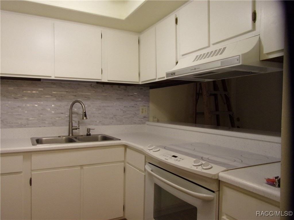 2400 Forest Dr - Photo 6 of 21