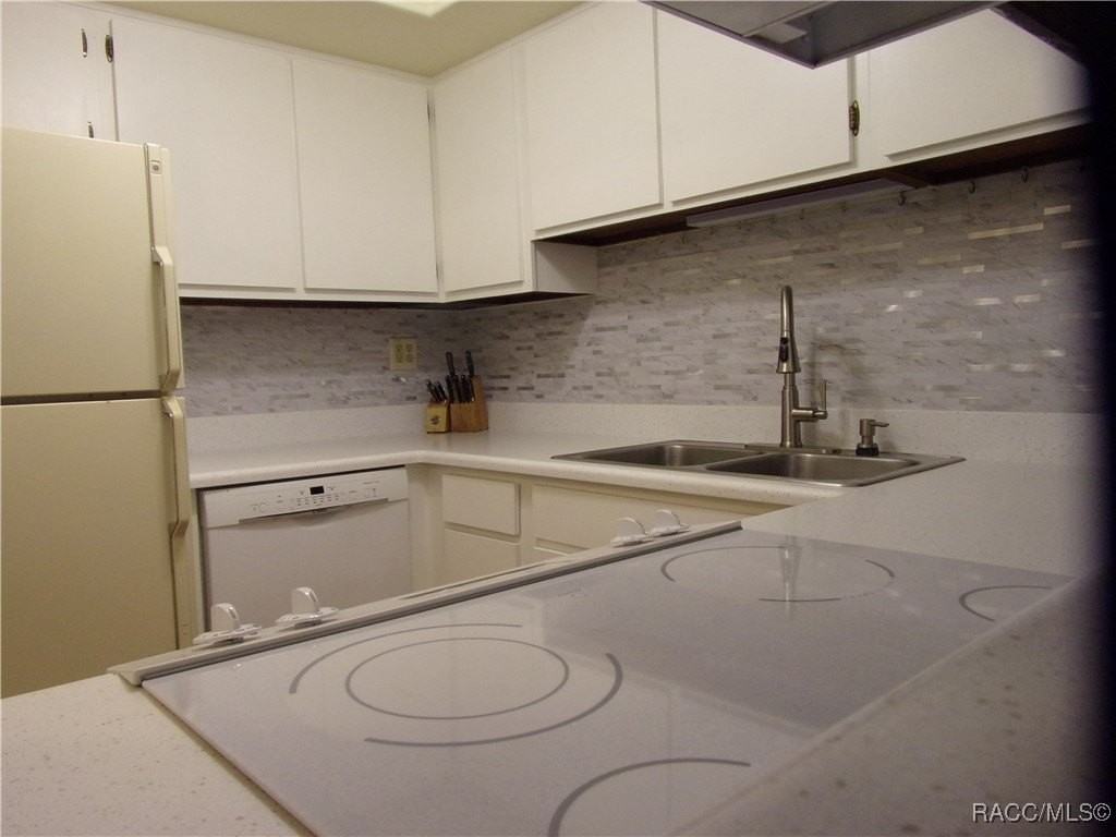 2400 Forest Dr - Photo 7 of 21