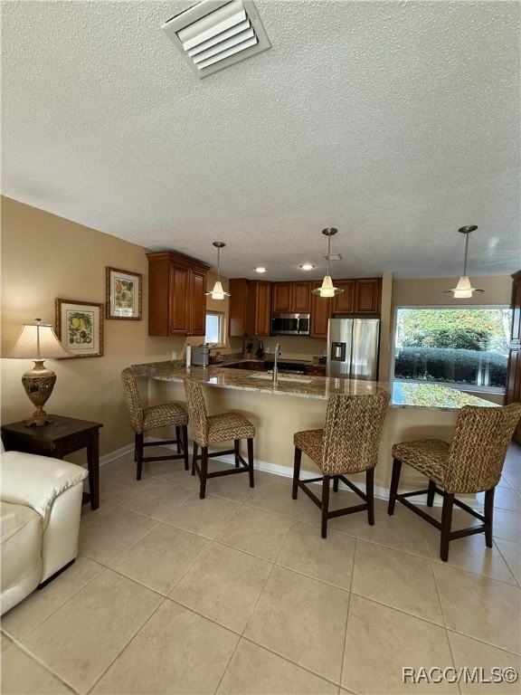 11674 W Bayshore Dr - Photo 2 of 10