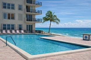 1147 Hillsboro Mile #506 - Photo 1 of 1