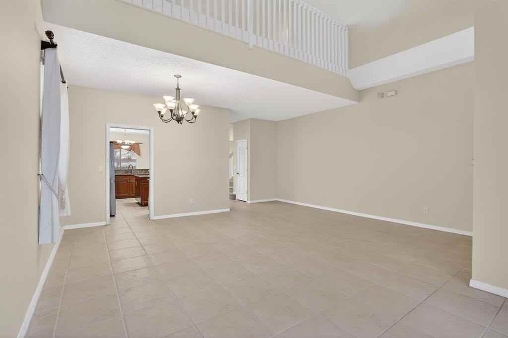 19343 Sw 60th Ct - Photo 7 of 50