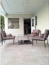 236 E 56th St - Photo 4 of 7