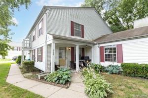 featured image of 3233 Northfield Ct
