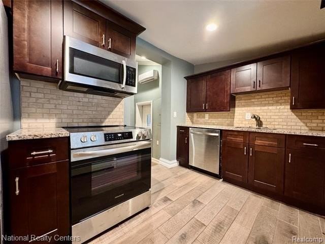 6219 Waterfront Dr - Photo 6 of 10