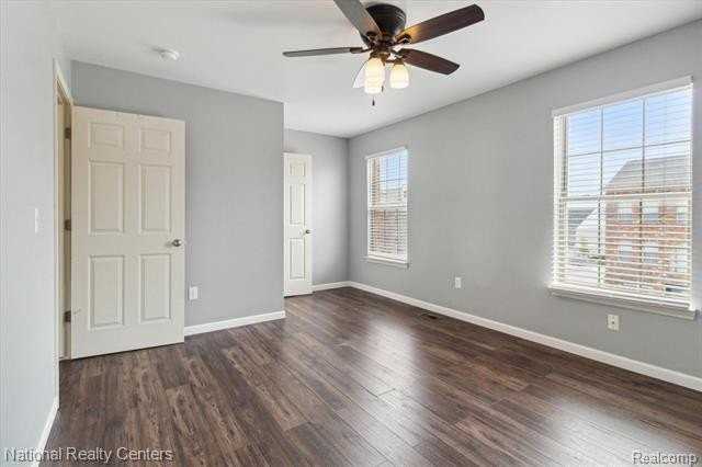 14151 Lakeside Blvd N #46 - Photo 7 of 14