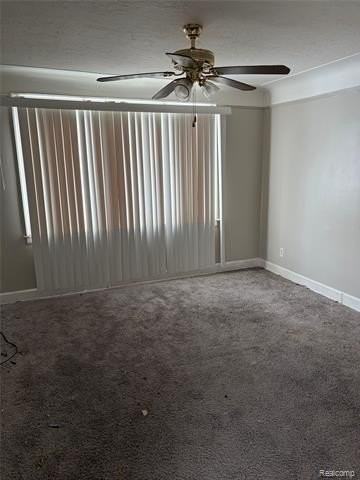 7533 Quinn St - Photo 3 of 13