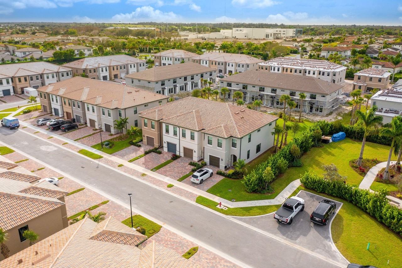 4819 Indio Trl - Photo 7 of 50