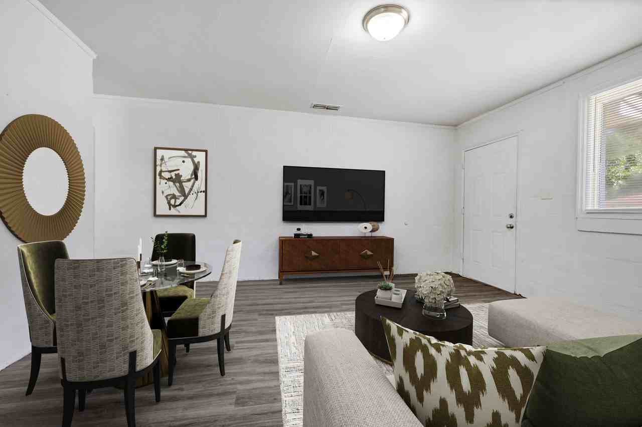 722 Douglas St Apt 7a - Photo 3 of 12