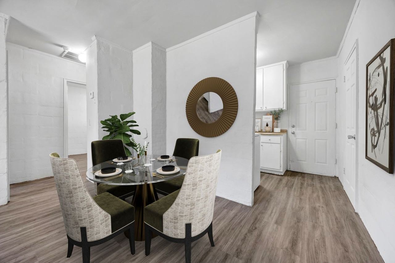 722 Douglas St Apt 7a - Photo 4 of 12