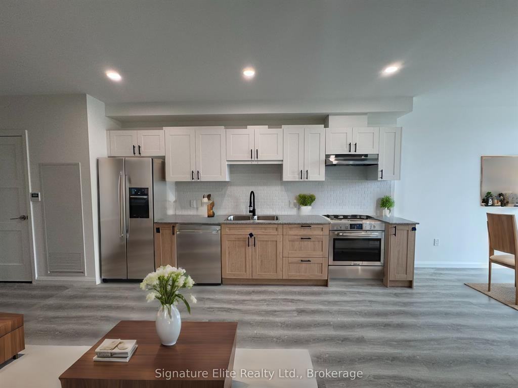 181 Elmira Road South #ph18 - Photo 2 of 8