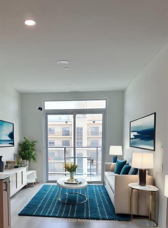 181 Elmira Road South #ph18 - Photo 5 of 8