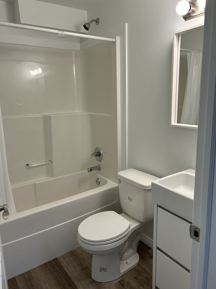 12521 77 St Nw Bsmt #12521BS - Photo 7 of 7