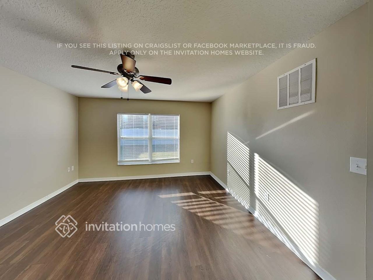 3011 Yarrow Ln - Photo 7 of 17