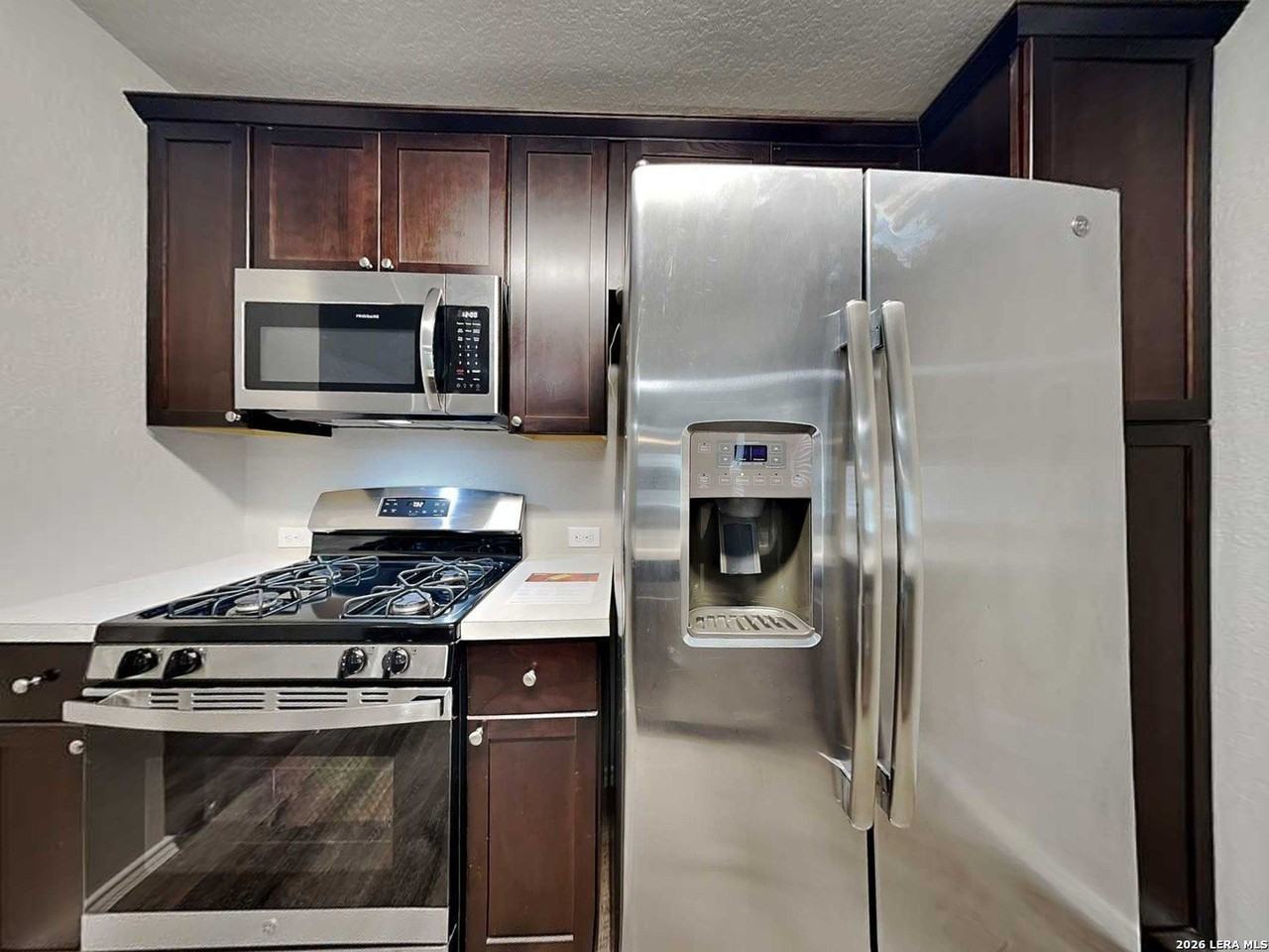 8434 Amistad Cv - Photo 5 of 16