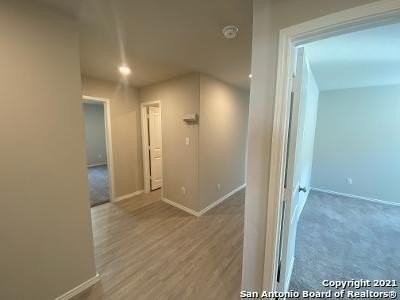31568 Meander Ln - Photo 3 of 20