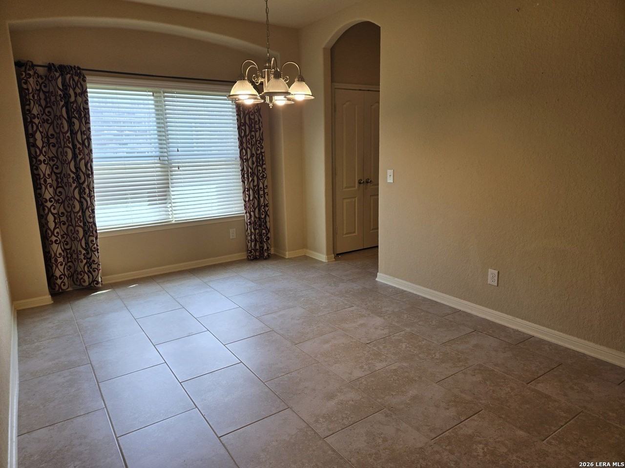 2738 Cinnamon Teal - Photo 6 of 18