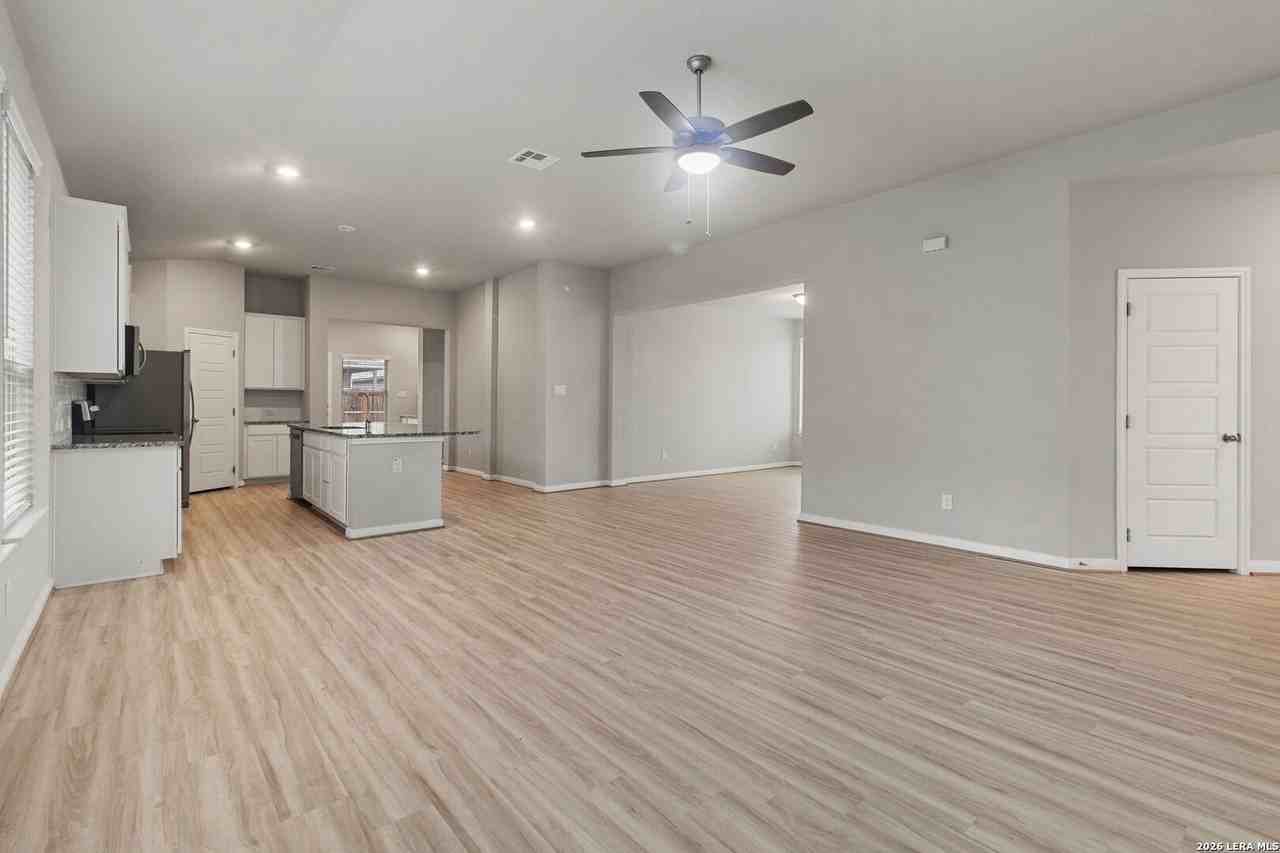 2926 Playa Azul Blvd - Photo 2 of 16