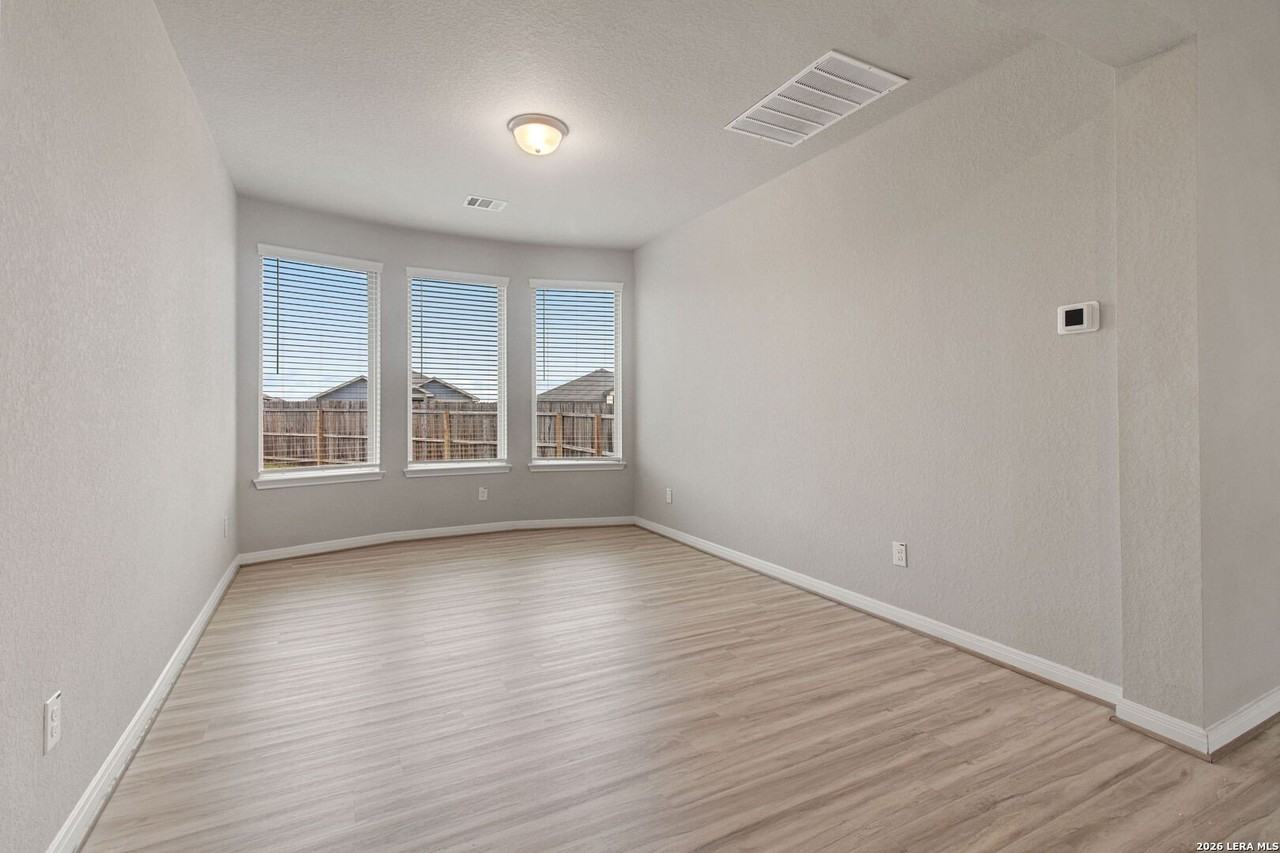 2926 Playa Azul Blvd - Photo 7 of 16