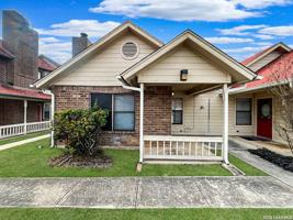 featured image of 6306 Queens Castle Apt 4 #4