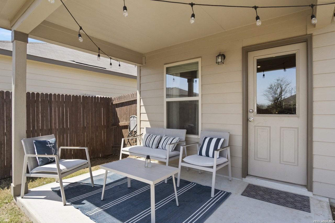 6830 Diamond Vly - Photo 7 of 22