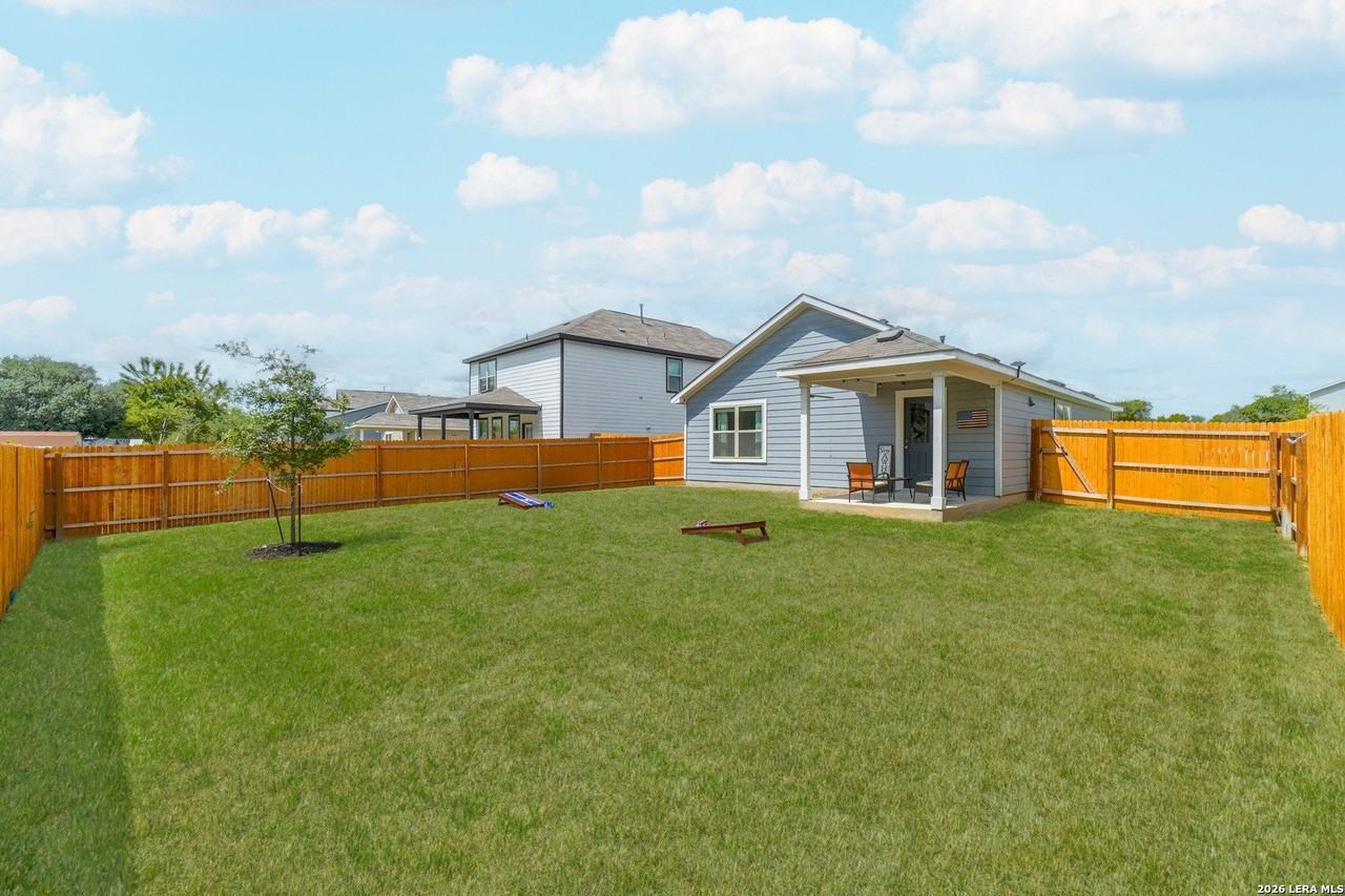 822 Hickory Trl - Photo 5 of 20