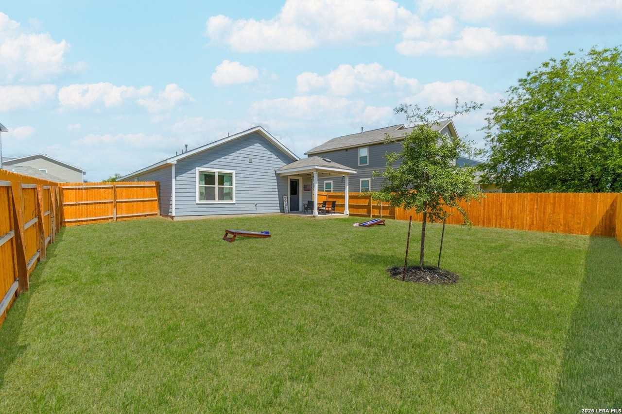 822 Hickory Trl - Photo 7 of 20