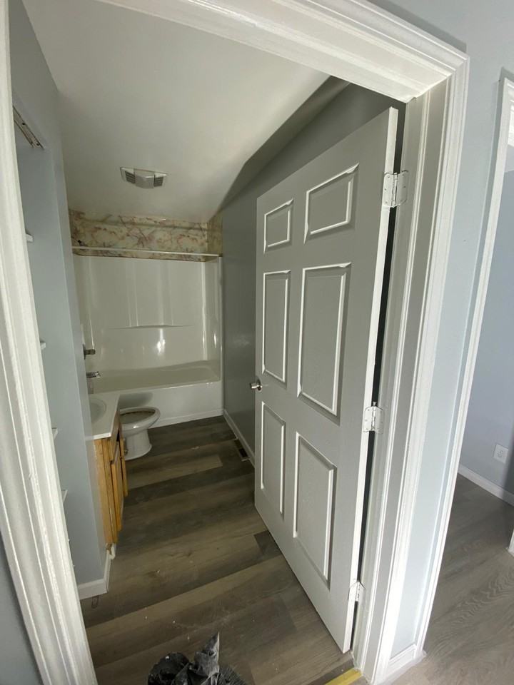 1140 Wolf St #3 - Photo 6 of 9