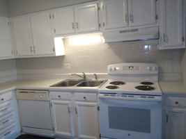 featured image of 305 Lynnwood Drive7 #7