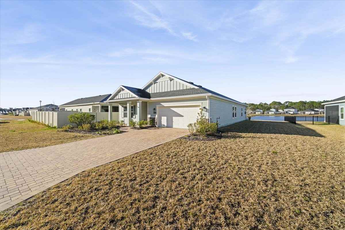 100 Lake Sinclair St #1 - Photo 2 of 50