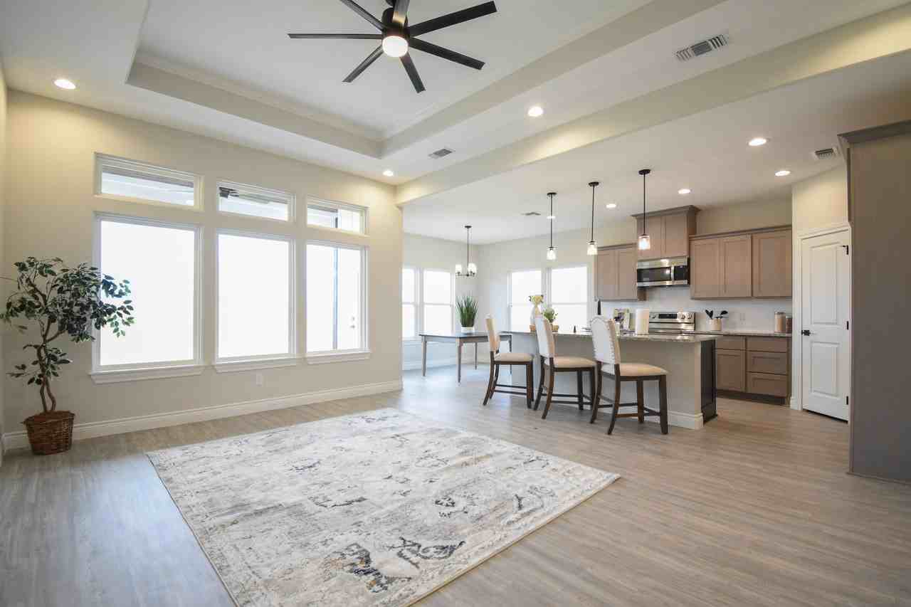 516 Windy Way Dr #0 - Photo 2 of 13