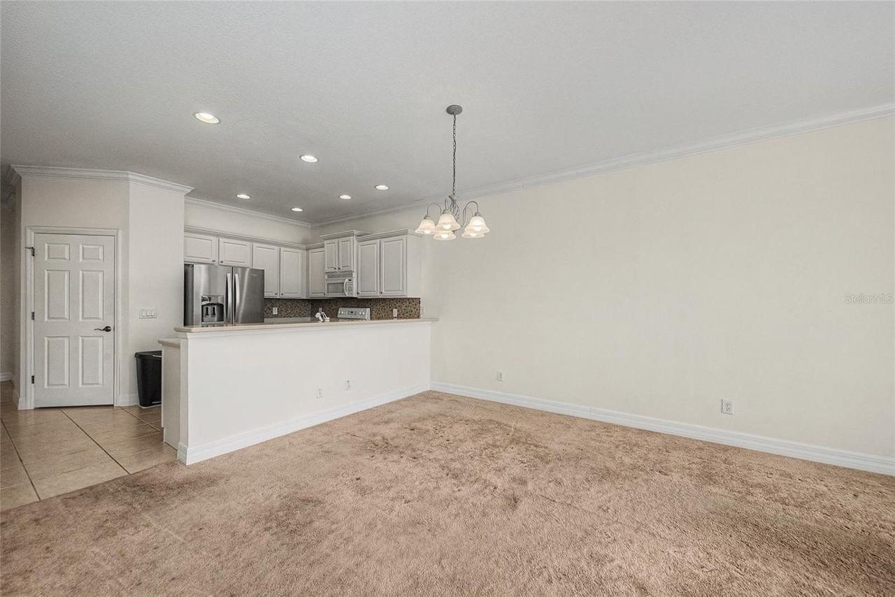 11443 52nd Ct E - Photo 7 of 30