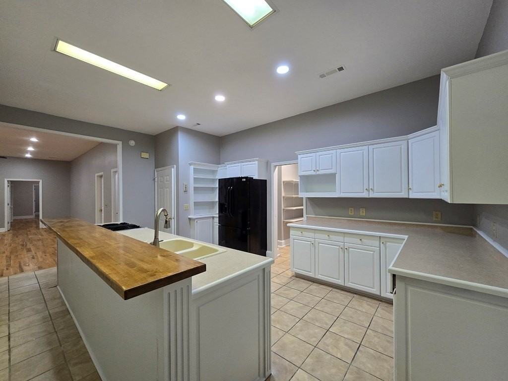 900 Race Track unit: Main House #MAIN - Photo 3 of 22