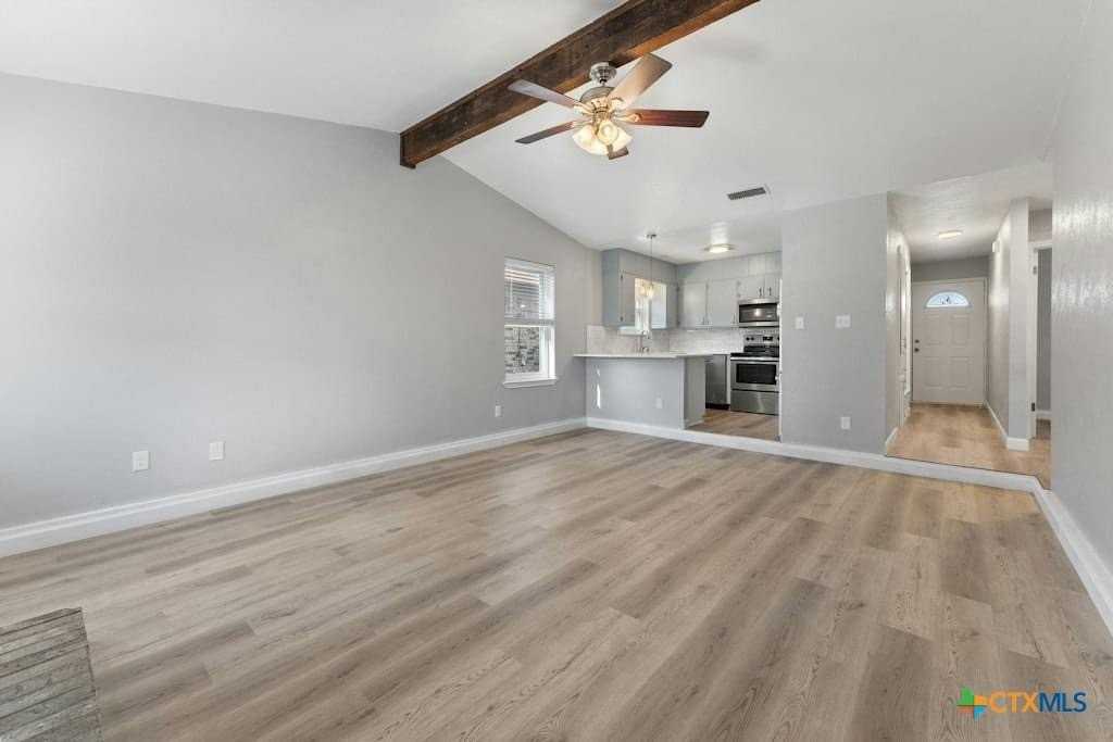 2202 Spicewood Dr - Photo 2 of 9