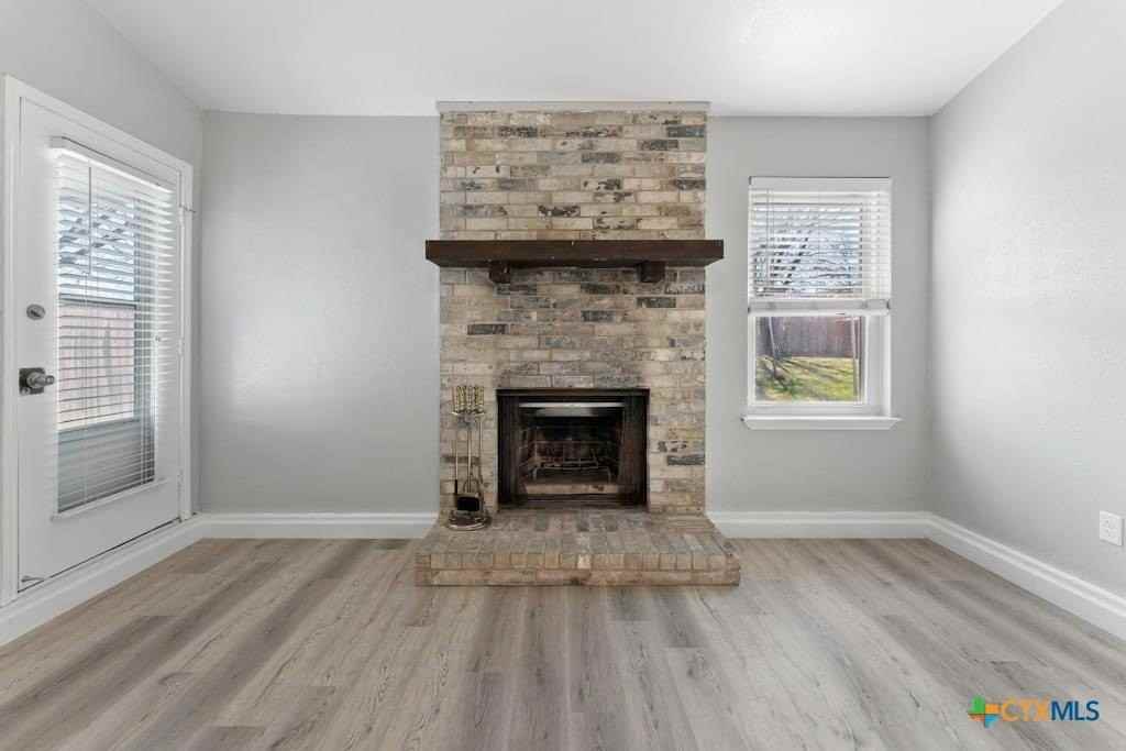 2202 Spicewood Dr - Photo 4 of 9